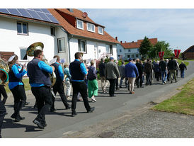 Bittprozession an Pfingstmontag (Foto: Karl-Franz Thiede)